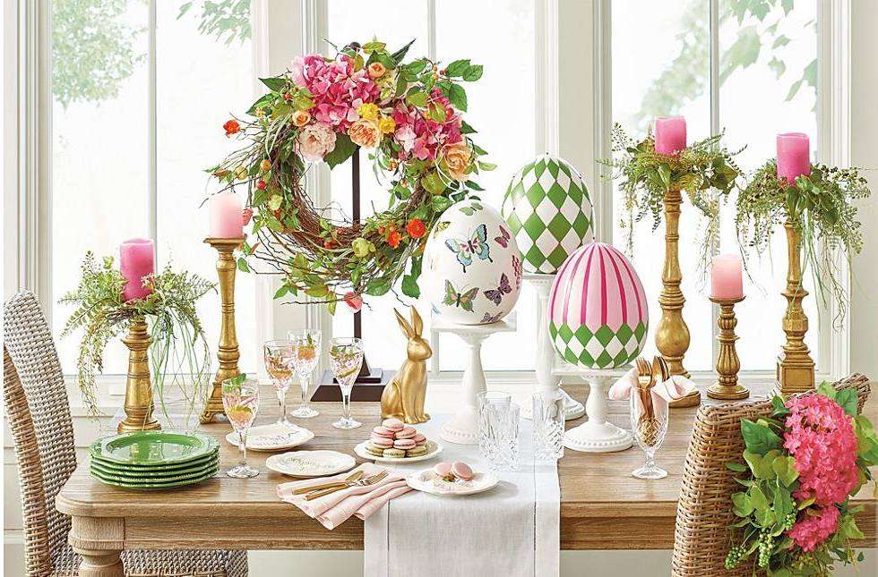 Pascua decorada mesa de Pascua rompecabezas en línea