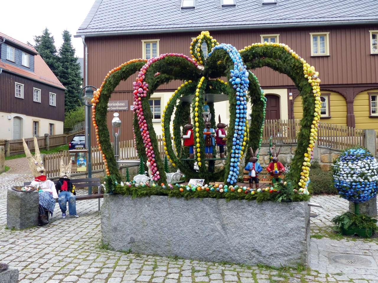 Húsvét húsvéti szökőkút Hinterermsdorf kirakós online