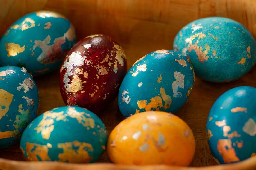μπλε κίτρινα και κόκκινα διακοσμητικά αυγών online παζλ
