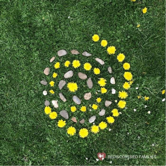 Mandala with nature online puzzle