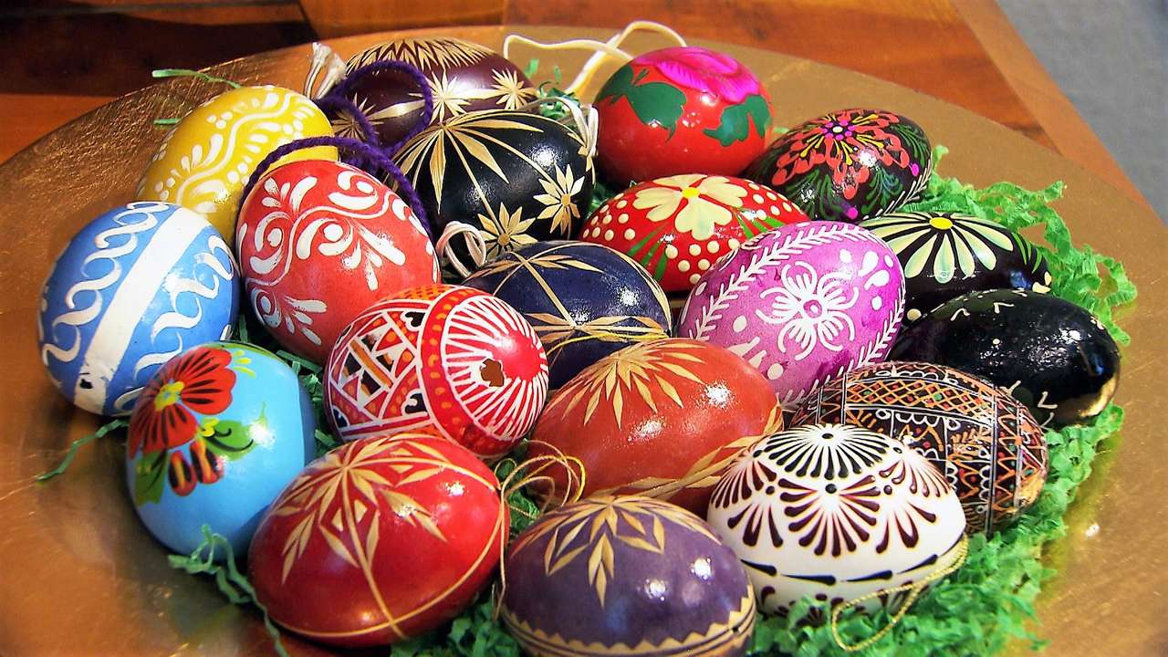 Easter decorative din ouă de Paști pictate puzzle online
