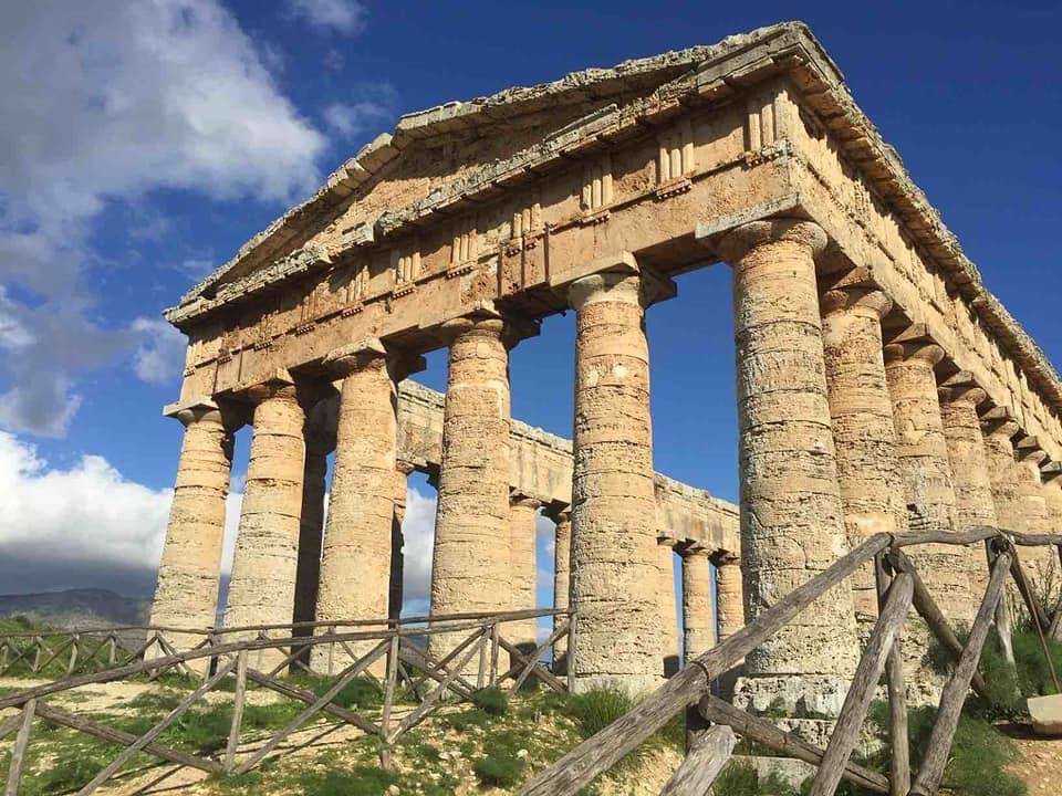 Храм на Сегеста Пров Трапани Италия онлайн пъзел