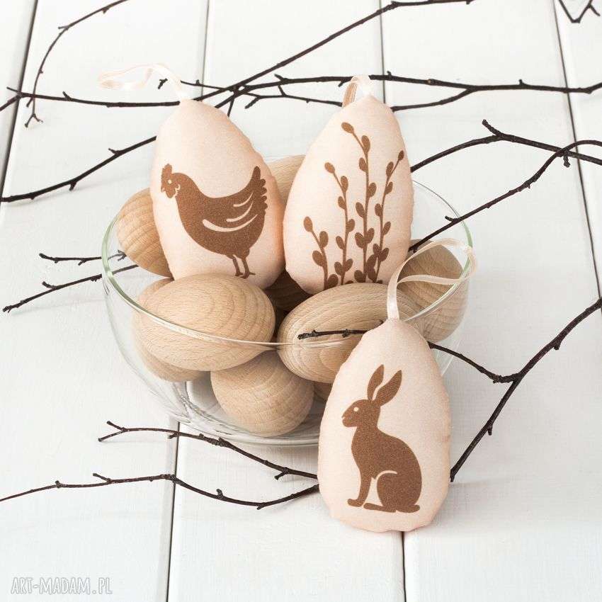 Béžová velikonoční vajíčka online puzzle