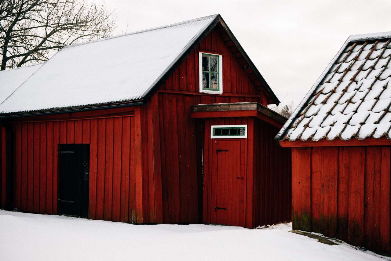 Червоні будинки в Швеції пазл онлайн
