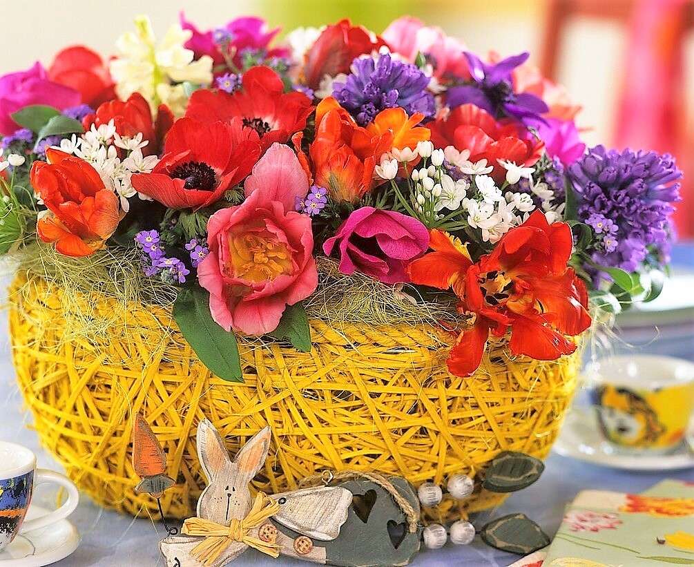 Coșul de flori decorative de Paști puzzle online