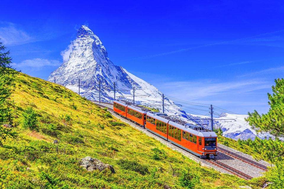 Besöker Schweiz med tåg pussel på nätet