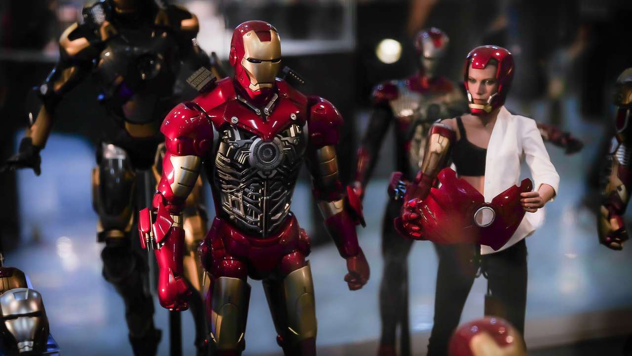 Iron Man figurky skládačky online