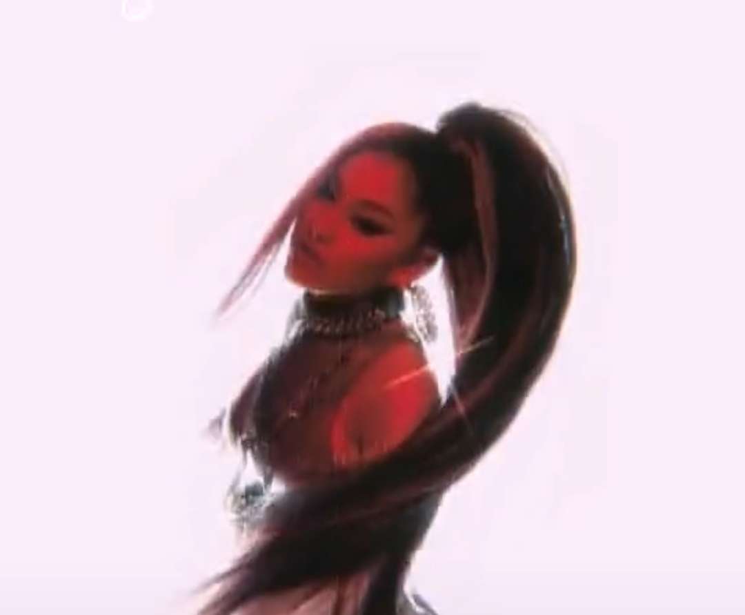 Ariana Grande-Butera онлайн пъзел