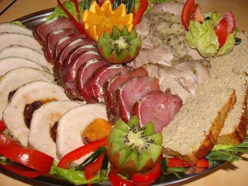 Ένα πιάτο με ψημένο κρέας παζλ online