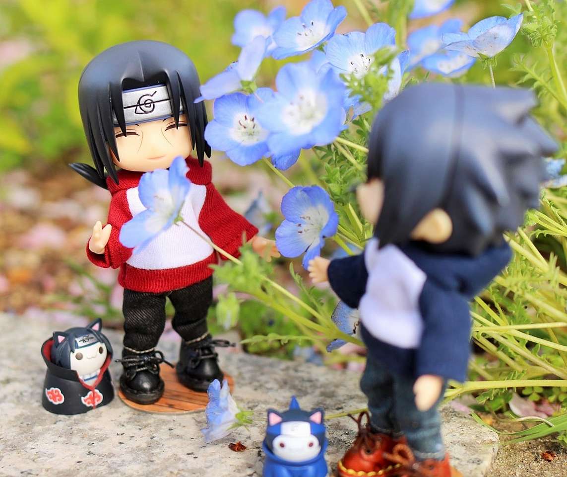 Itachi und Sasuke im Frühling Online-Puzzle