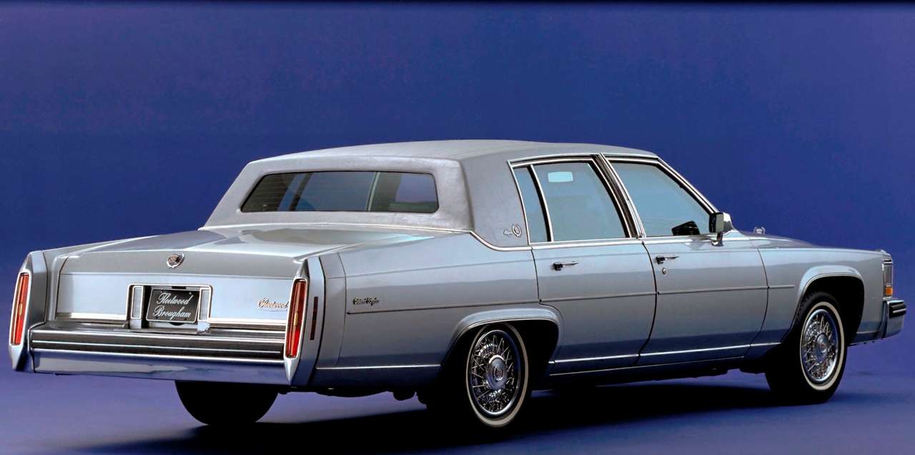 1985 Cadillac Fleetwood Brougham d'Elegance pussel på nätet