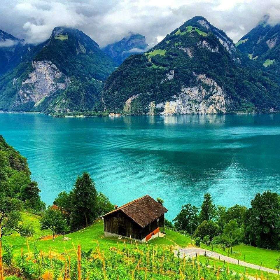 Encantos na Suíça. quebra-cabeças online