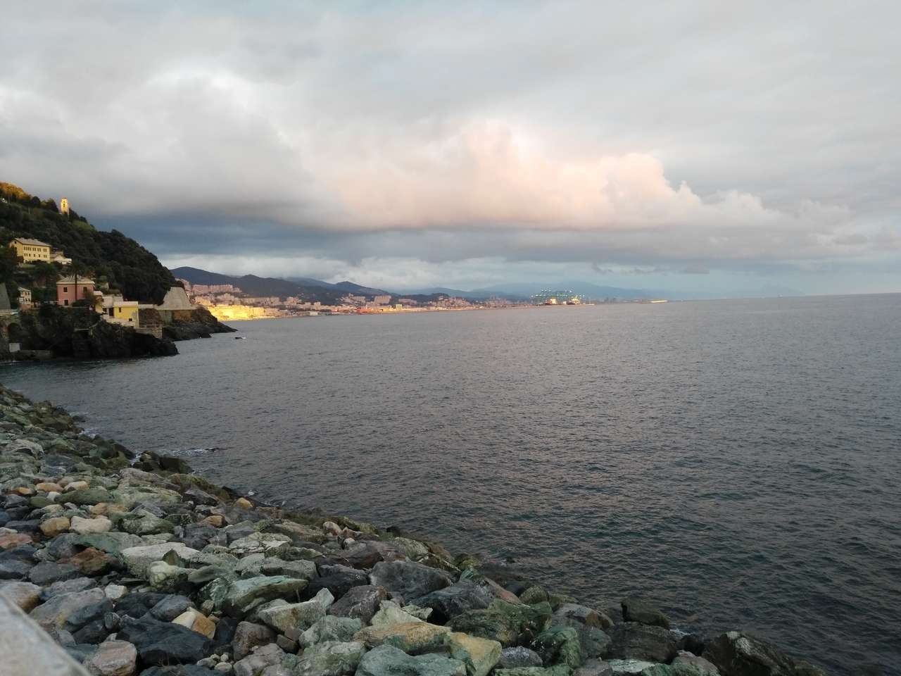 Genova, vista da Villa Azzurra puzzle online