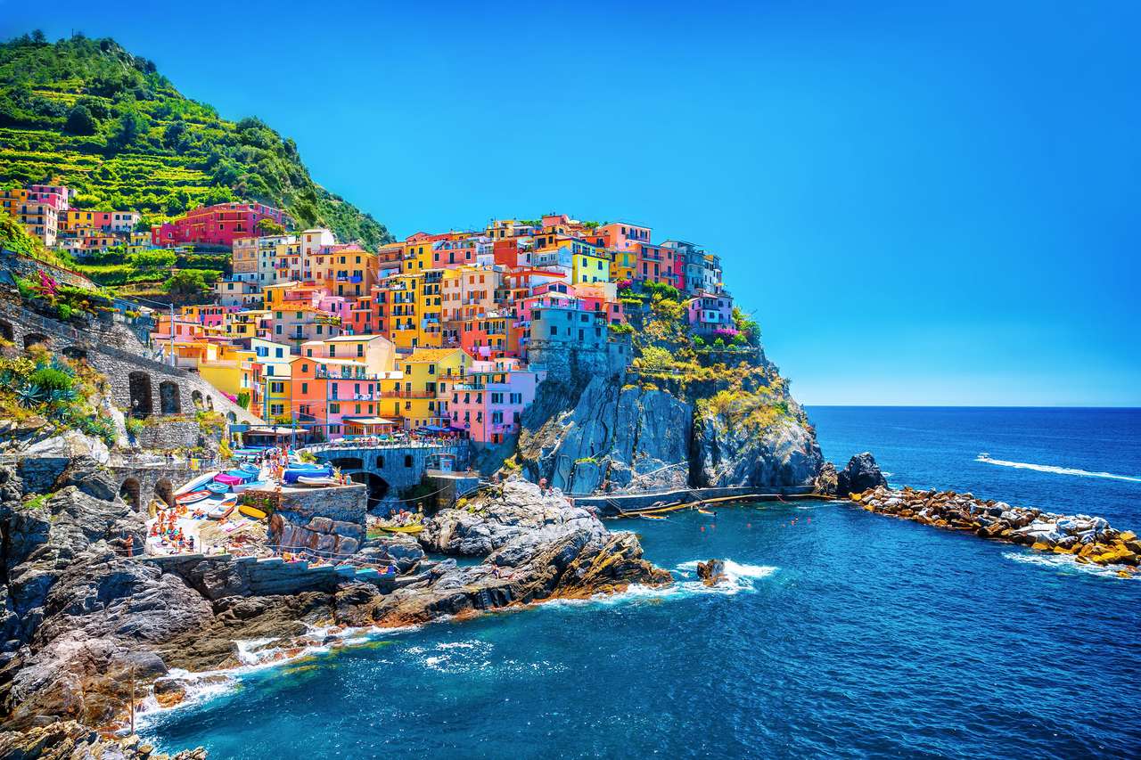City on the Mediterranean jigsaw puzzle online