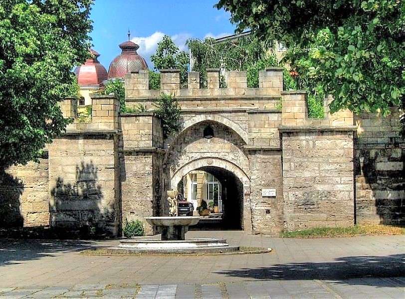 Городские ворота Видин в Болгарии онлайн-пазл