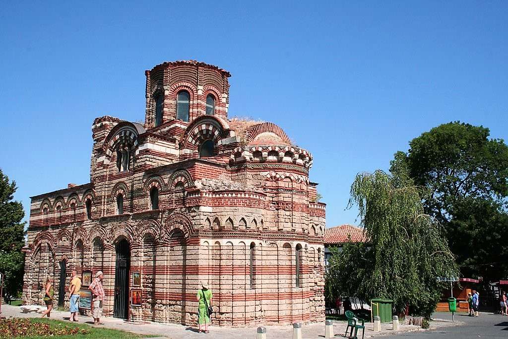 Εκκλησία Μπούργκα στη Βουλγαρία παζλ online