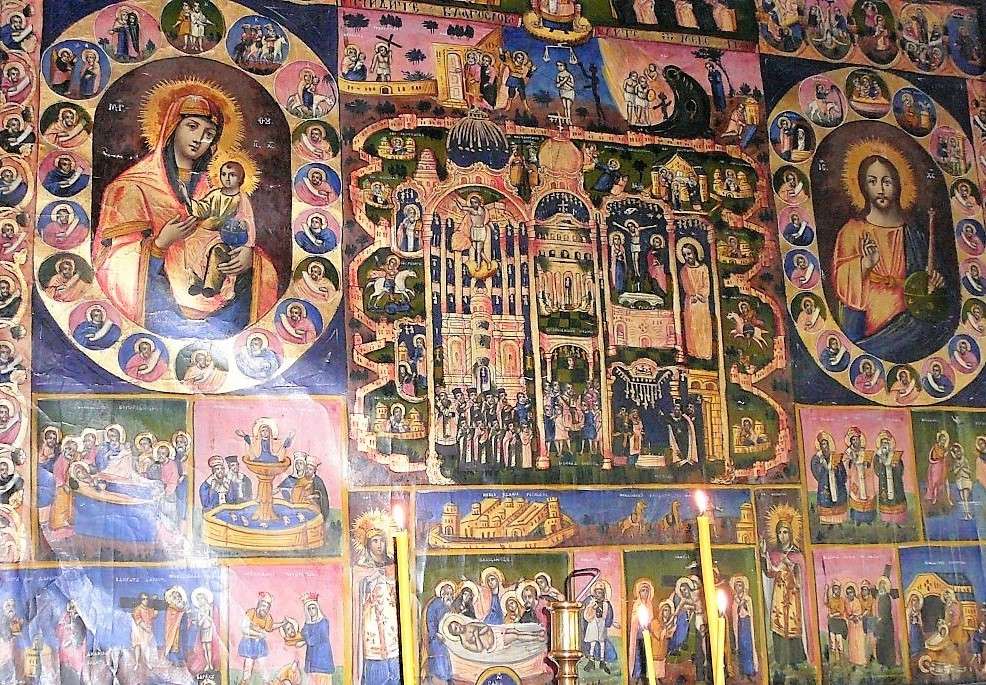 Kostel uvnitř Bulharska skládačky online