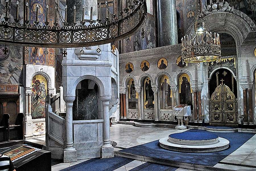 Chiesa della città di Smedervo in Serbia puzzle online
