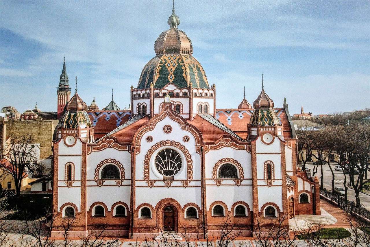 Sinagoga Subotica din Serbia puzzle online