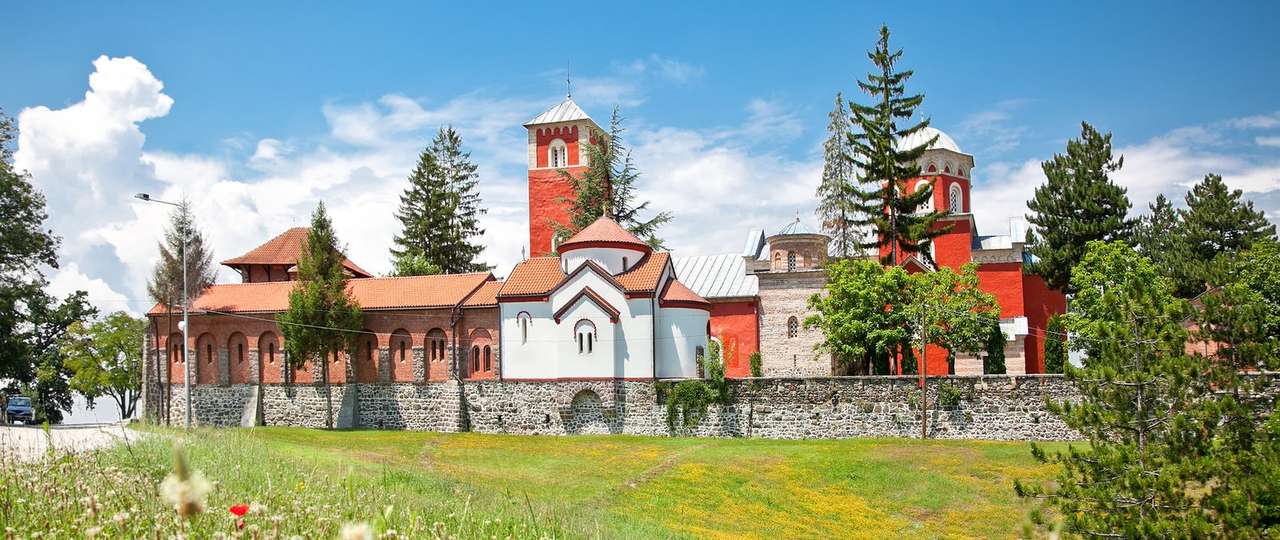 Kolostor Zica Szerbiában kirakós online
