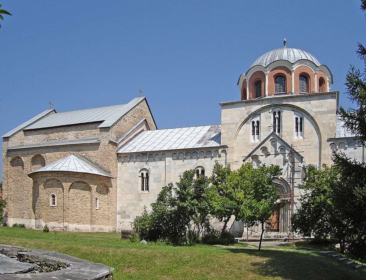 Monastère Studenica en Serbie puzzle en ligne