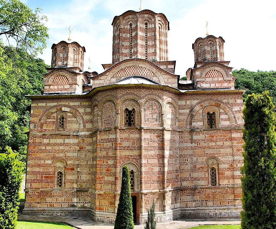 Monasterio Ravanica en Serbia rompecabezas en línea