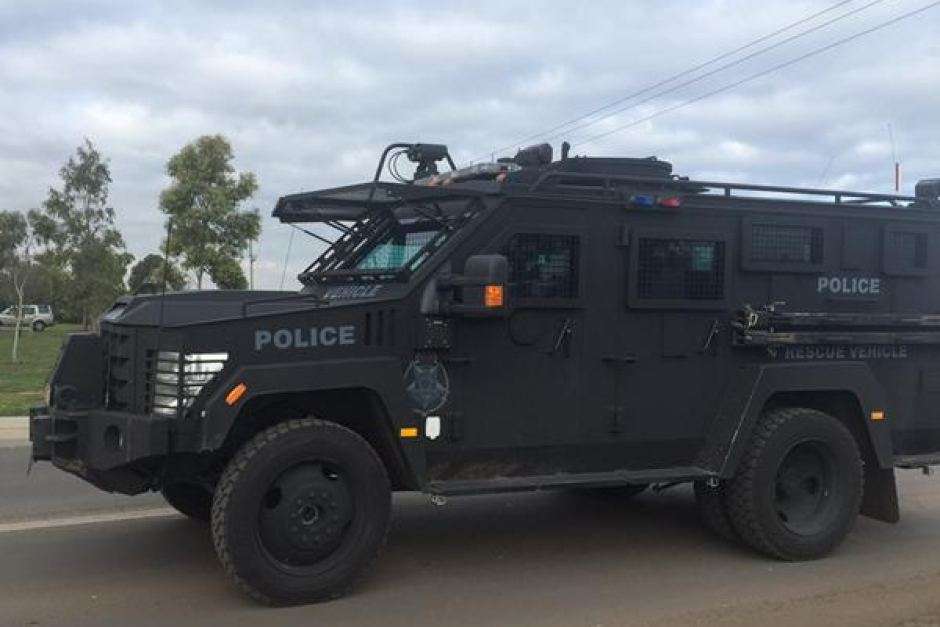 Polizei gepanzertes Fahrzeug Online-Puzzle