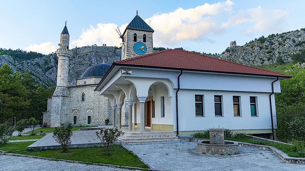Livno Stadt in Bosnien-Herzegowina Puzzlespiel online