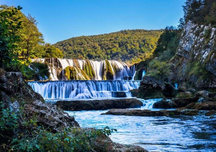 ボスニア・ヘルツェゴビナのウナ国立公園 ジグソーパズルオンライン