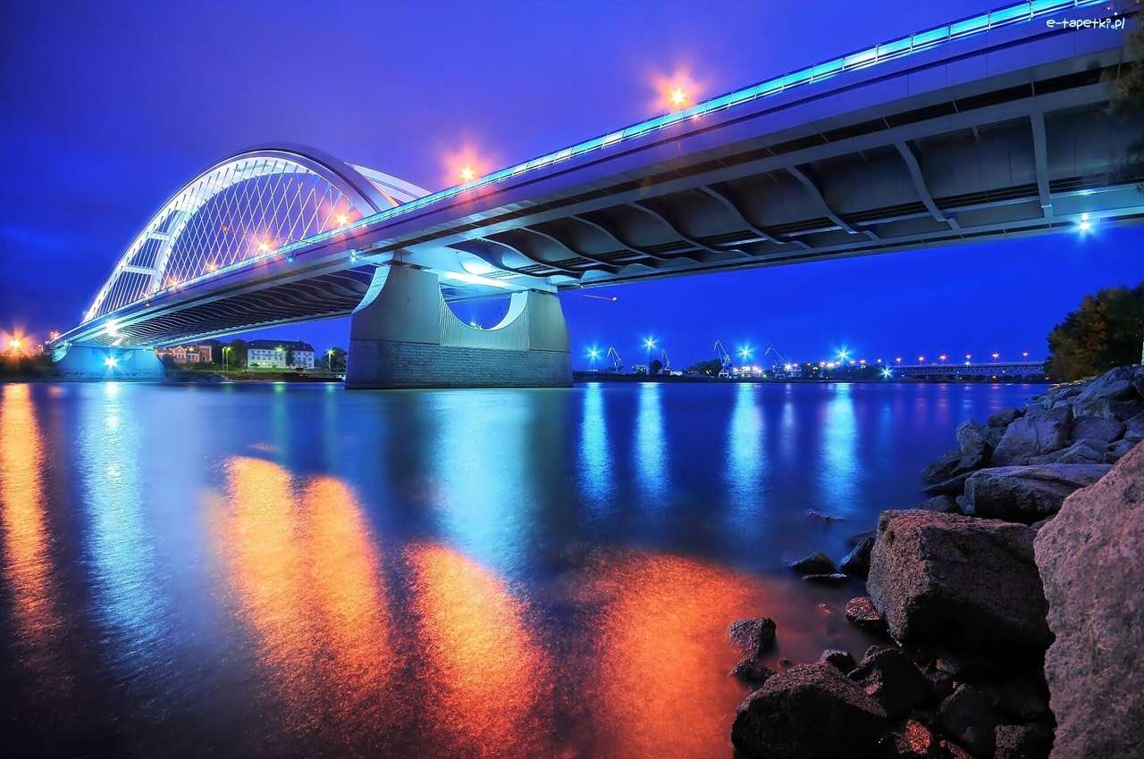Γέφυρα στη Μπρατισλάβα παζλ online