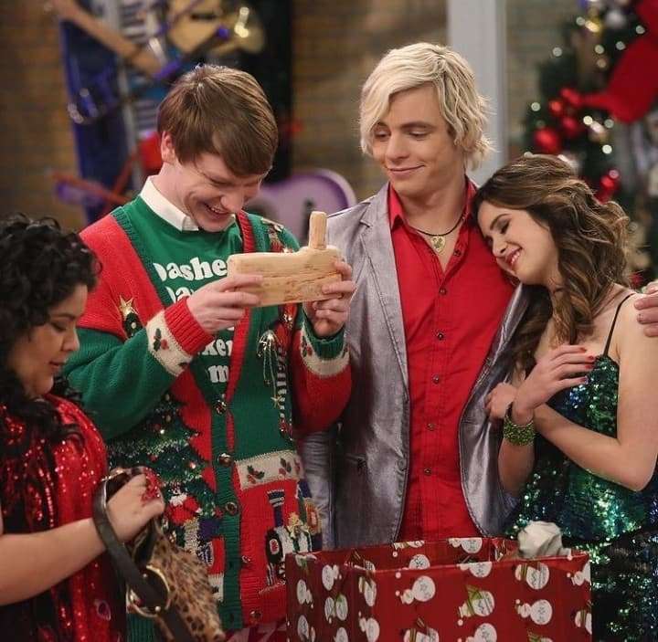 Austin and Ally jigsaw puzzle online