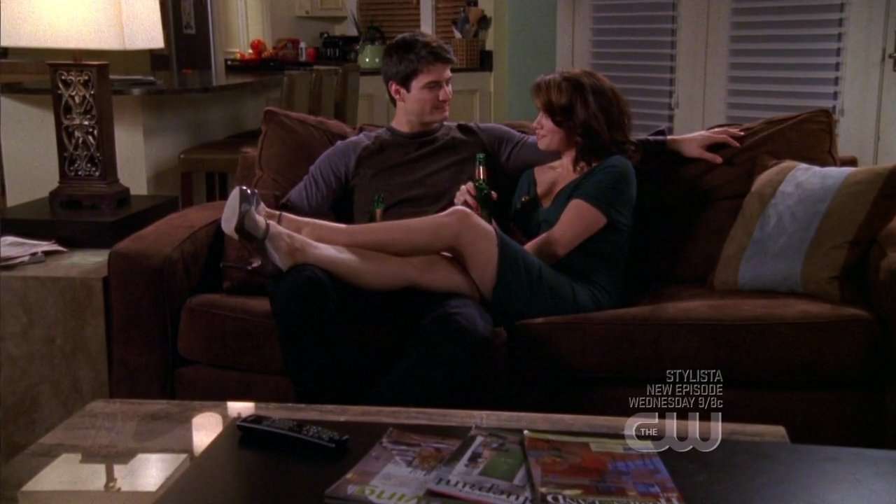 Nathan & Haley. jigsaw puzzle online