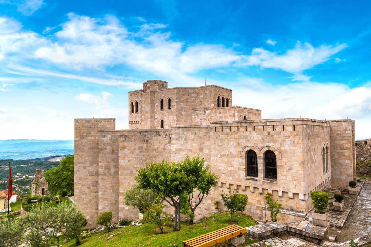 Kruja hrad v Albánii online puzzle
