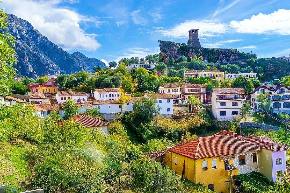 Град Круя в Албания онлайн пъзел