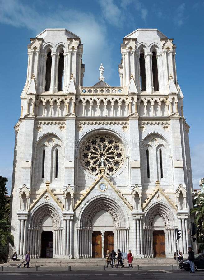 Basilika - Notre Dame Online-Puzzle