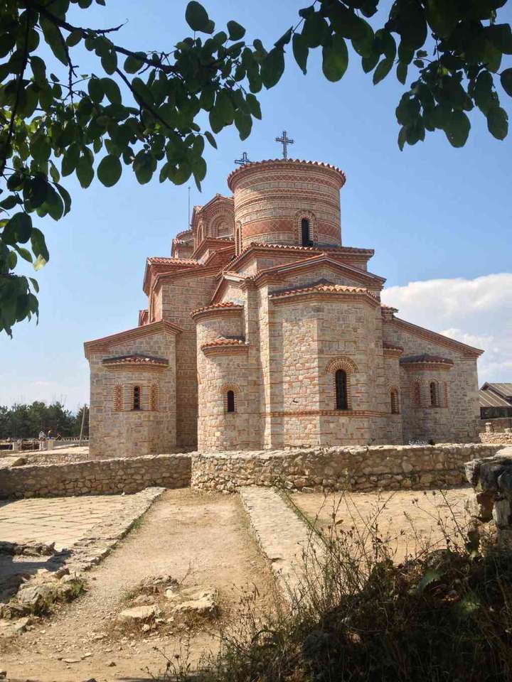 Chiesa a Nordsamedonia. puzzle online