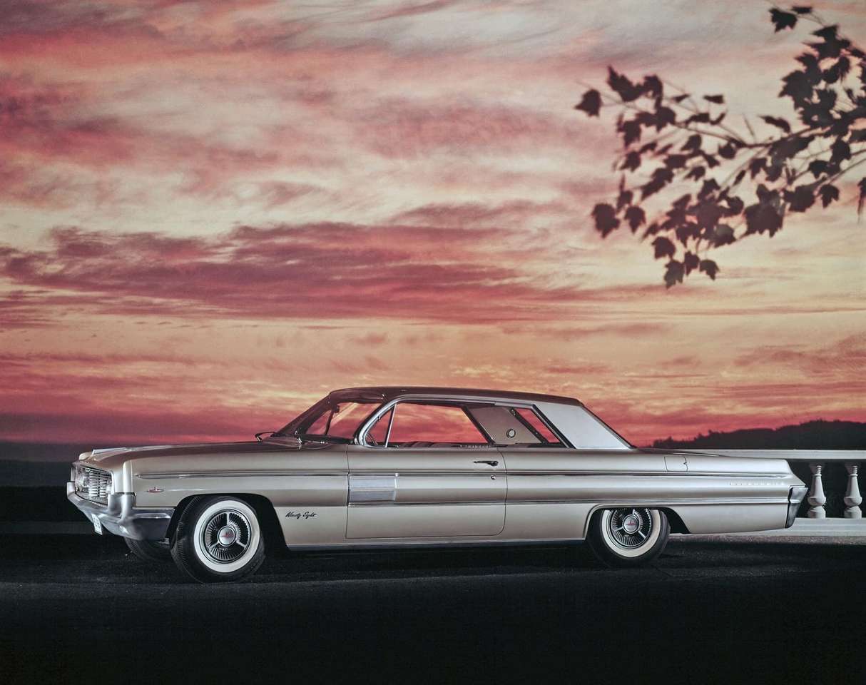 1962 Oldsmobile Classic 98 Semester Coupe pussel på nätet