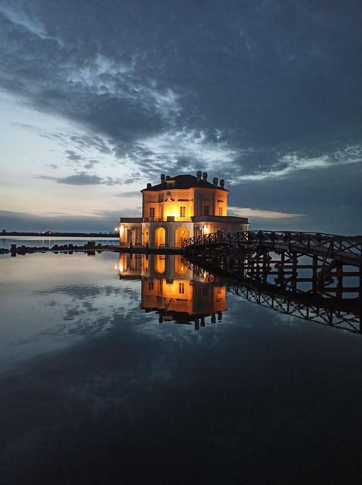 Casina del Lago FUSARO CAMPANIA ITALIA rompecabezas en línea
