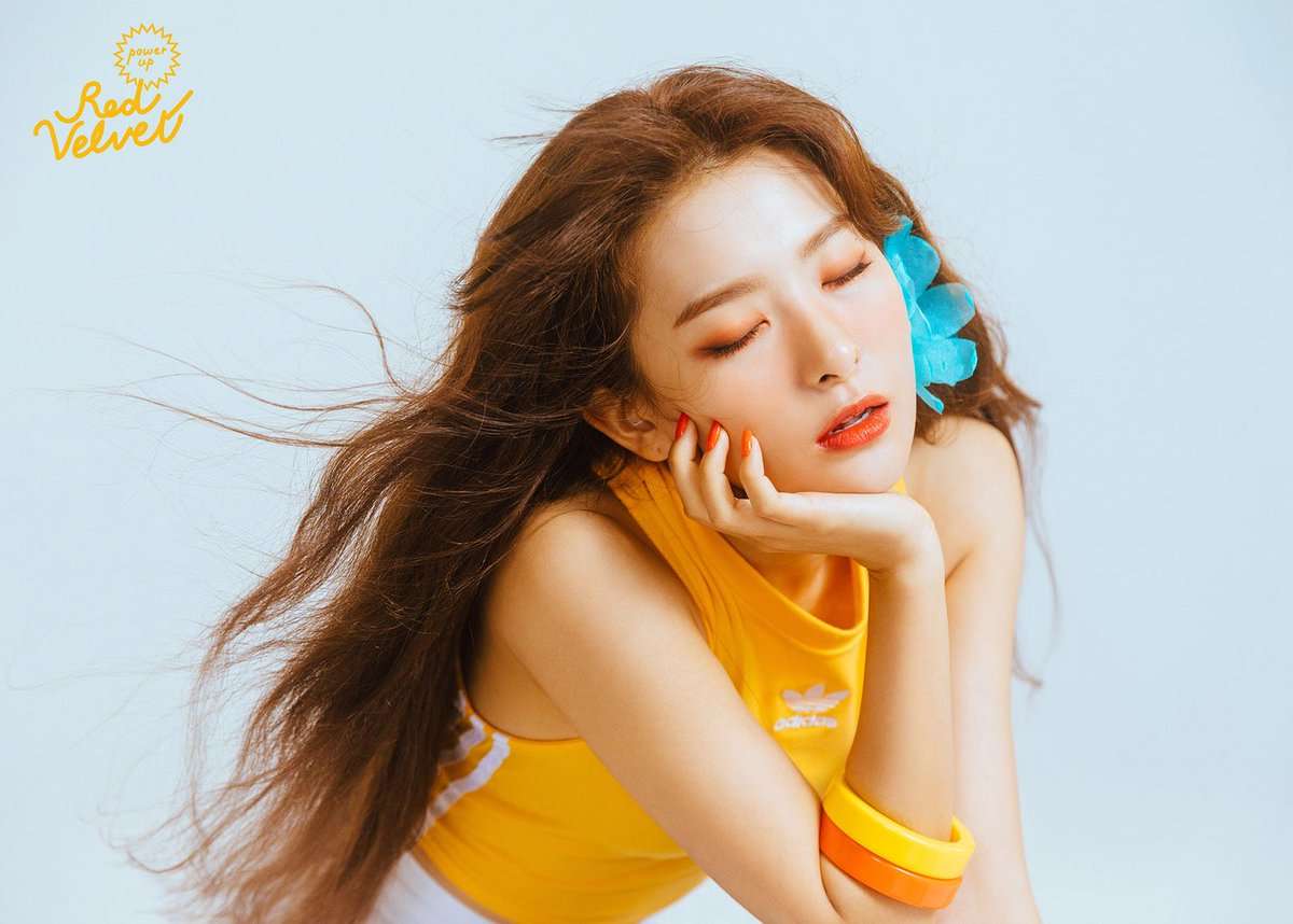 Seulgi Red Summer jigsaw puzzle online
