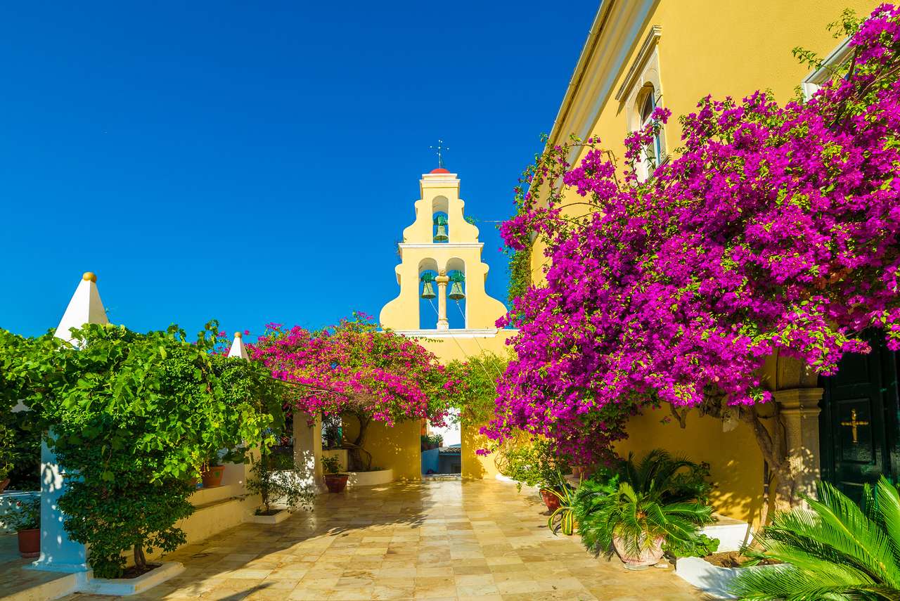 Paleokastritsa kloster på Korfu Pussel online