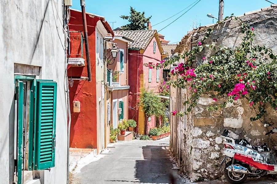 Kuramades plaats op het eiland Corfu online puzzel