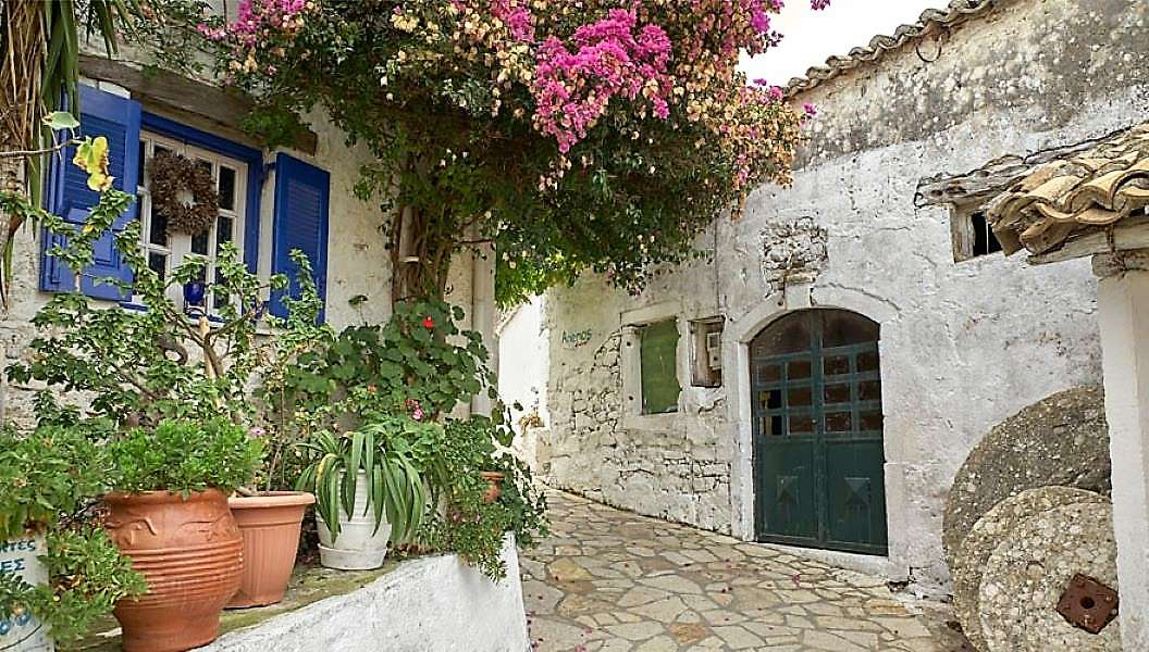 Мястото на Афиона на остров Корфу онлайн пъзел