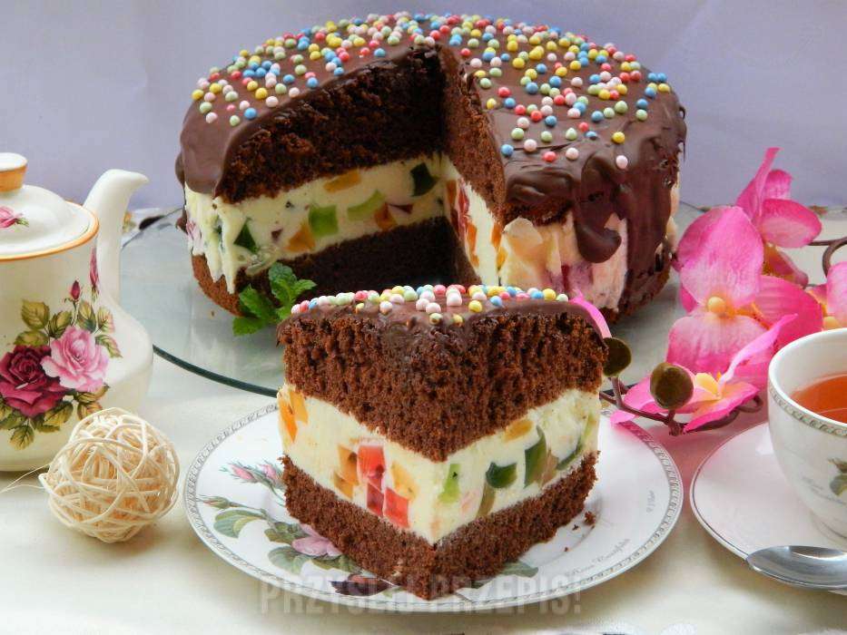 Κέικ με κρέμα γάλακτος και ζελέ παζλ online