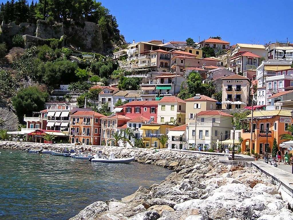 Parga city on the island of Paxos online puzzle