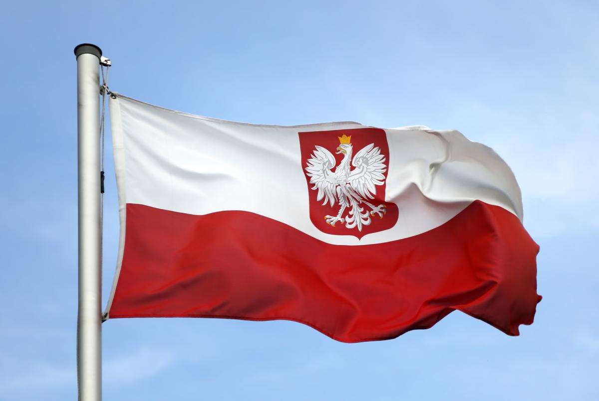 Polsk flagga pussel på nätet