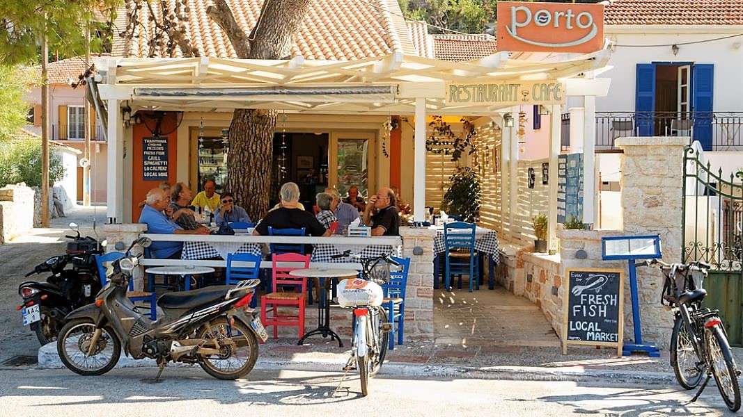 Tavern op het Ivaca Ionian Island Ionian legpuzzel online