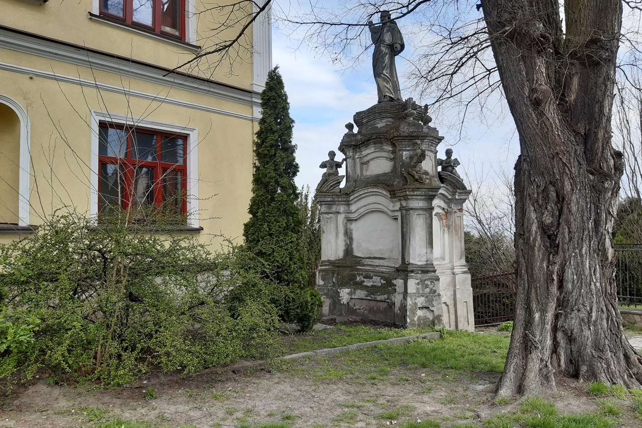 Kapelle in Sandomierz. Online-Puzzle