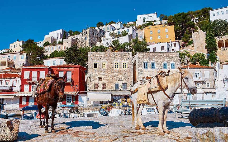 Attractions on the island of Hydra jigsaw puzzle online