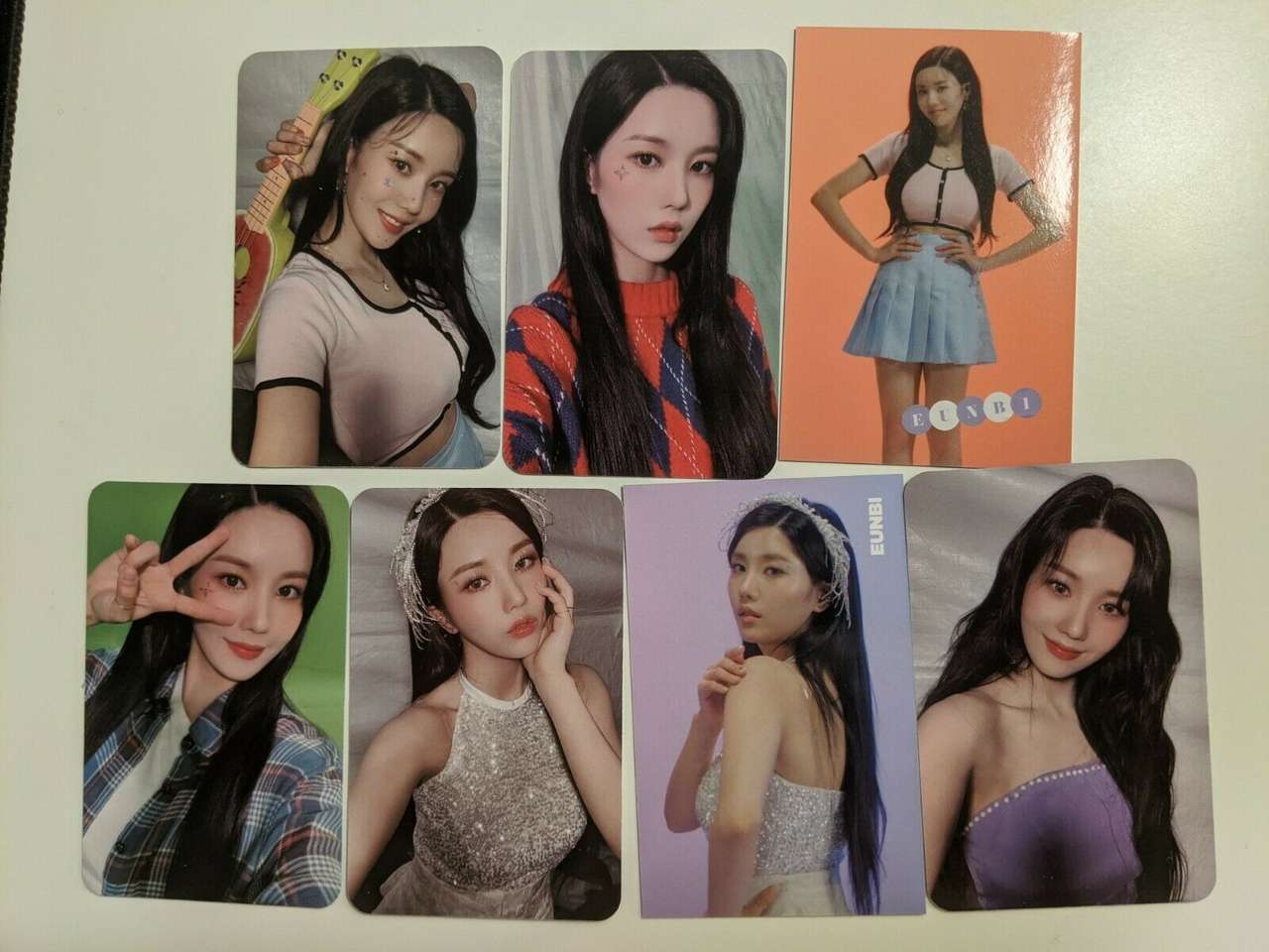 Photocards d'Eunbi du journal Oneiric puzzle en ligne