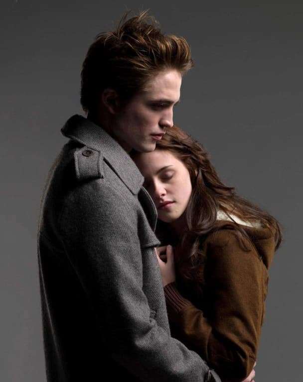 Edward Cullen și Bella Swan puzzle online
